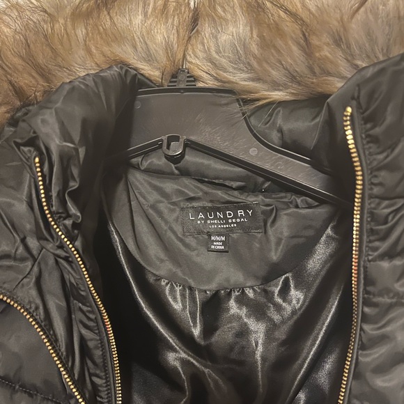 LAUNDRY BY SHELLI SEGAL Black Midlength Coat with Zippered Interior Bib - Picture 7 of 8